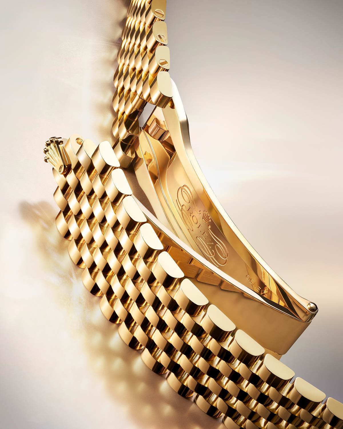 rolex-new-watches-2025-perpetual-1908-settimo-bracelet_m52508-0008_2412uf_002-landscape