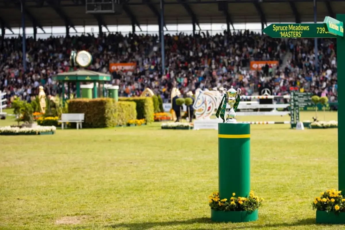 world_of_rolex_landscape_cover_1-1