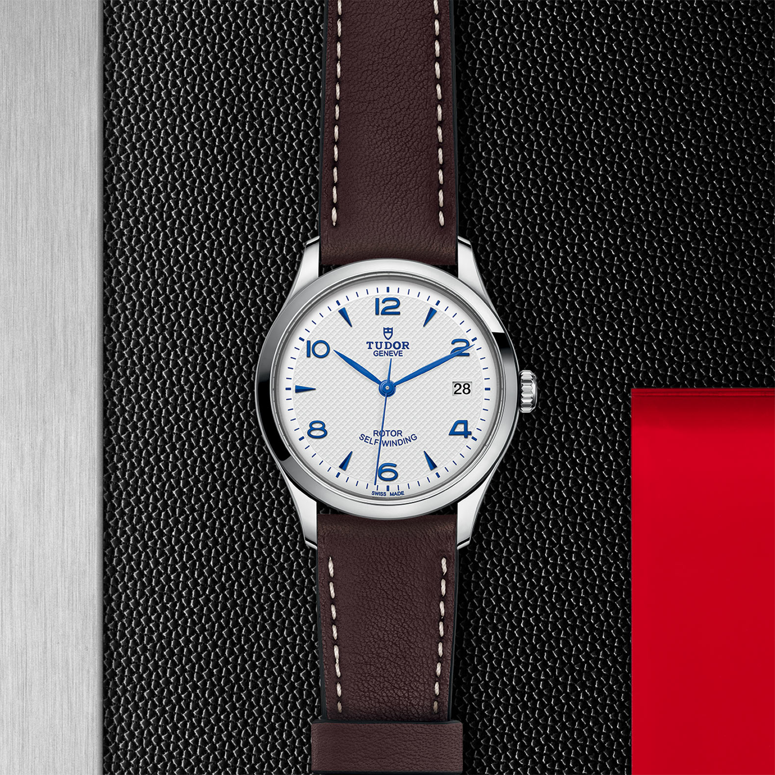 M91450-0010.jpg M91450-0010.jpg