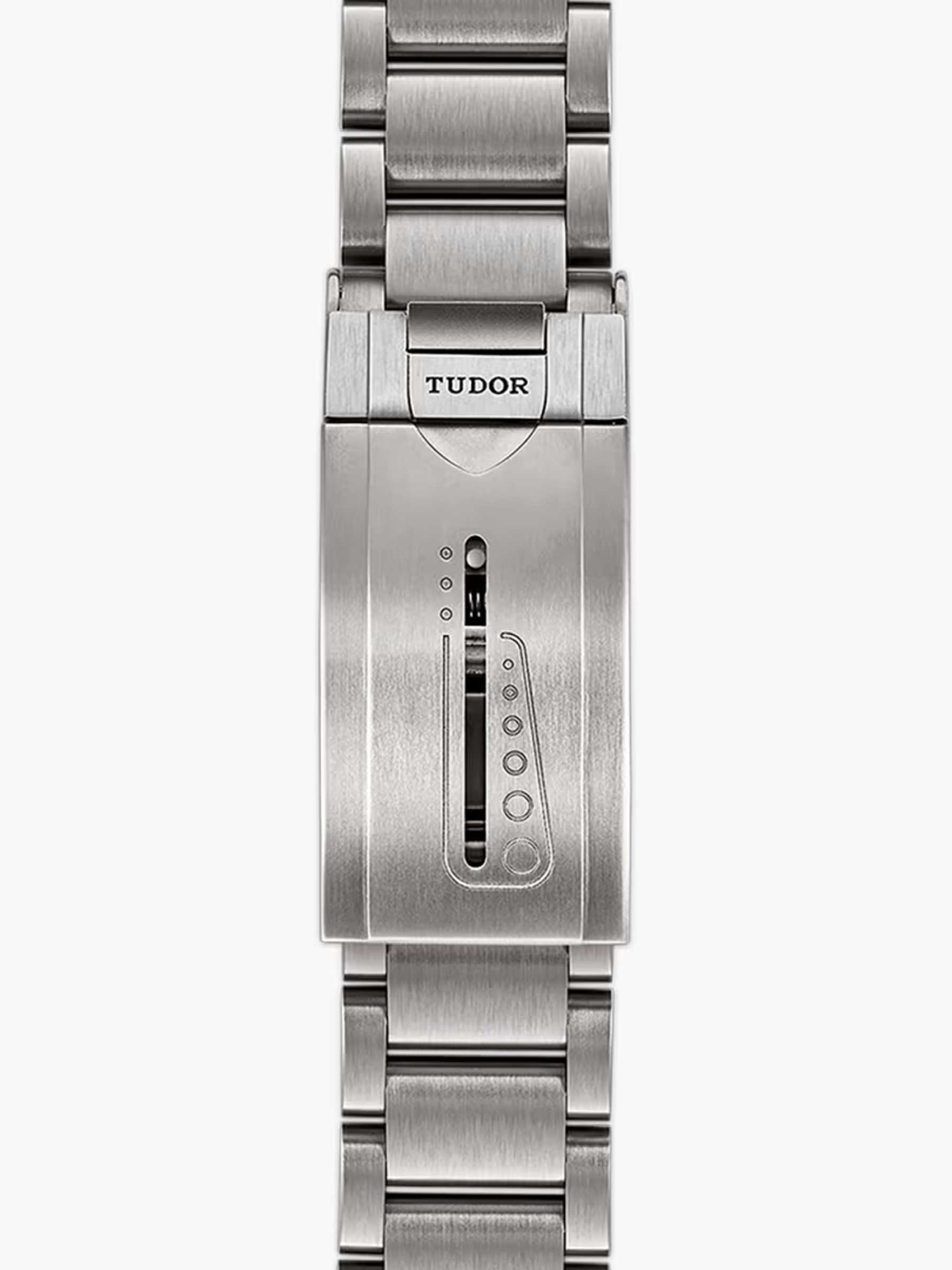 M25600TN-0001-pelagos-tudor3.jpg M25600TN-0001-pelagos-tudor3.jpg