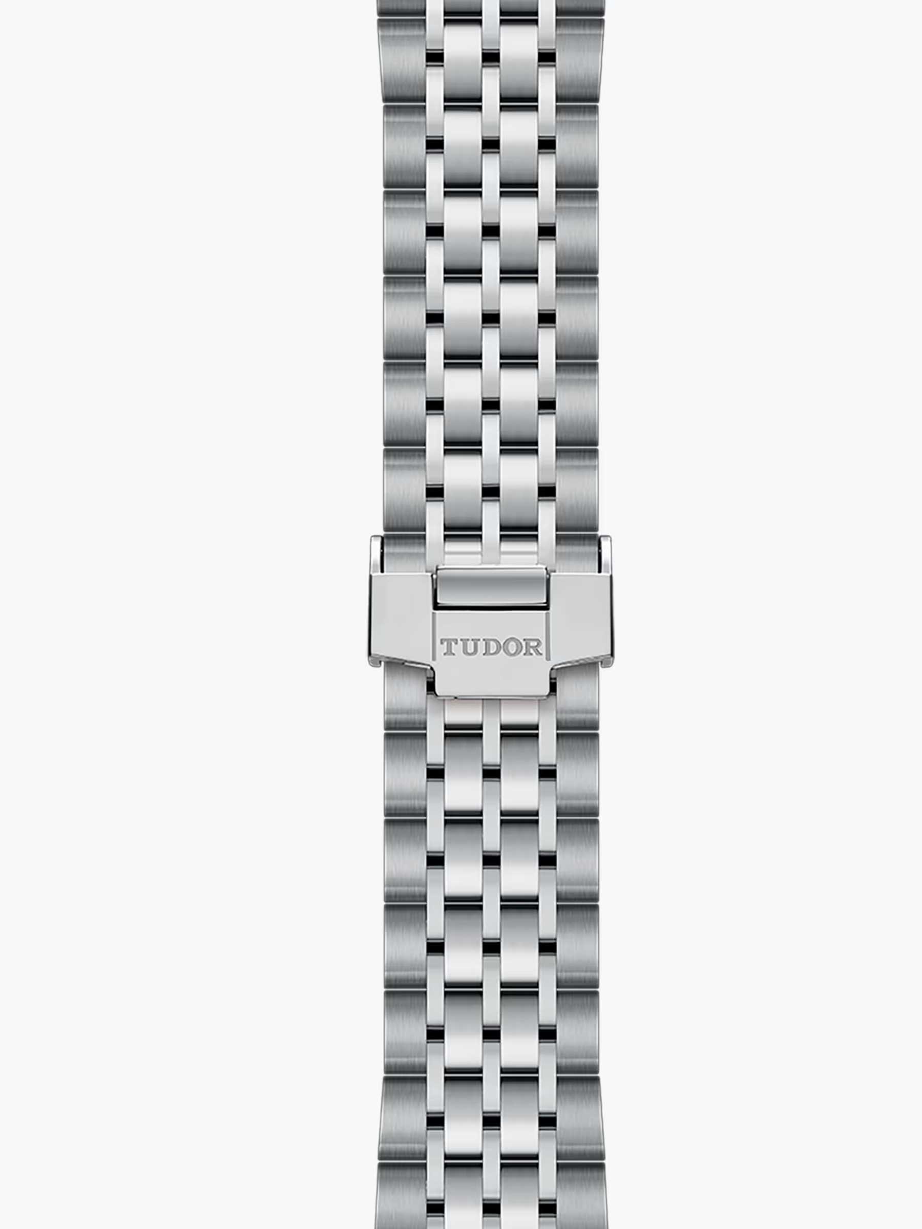 m91550-0005-TUDOR-1926.jpg m91550-0005-TUDOR-1926.jpg